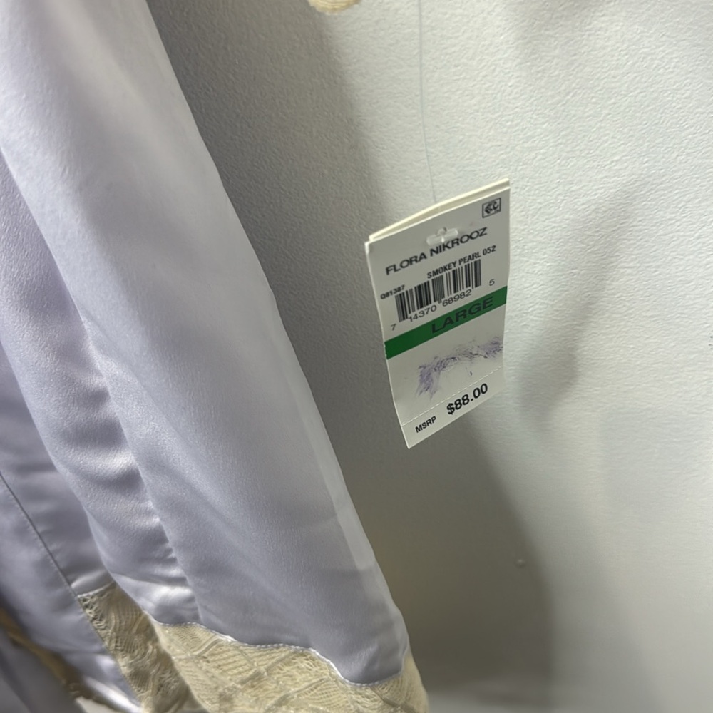 New Silk Robe - Picture 5 of 5